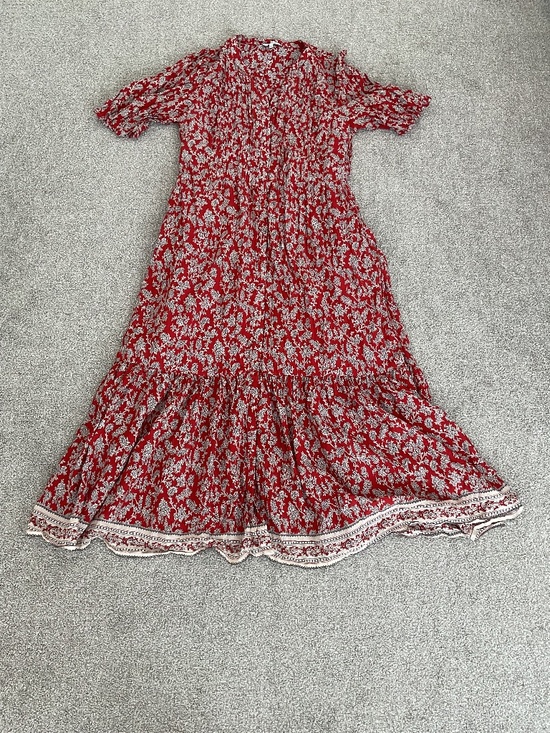 Dresses & Skirts - Madewell Pintucked Puff-Sleeve Midi Dress in Floral, size 14